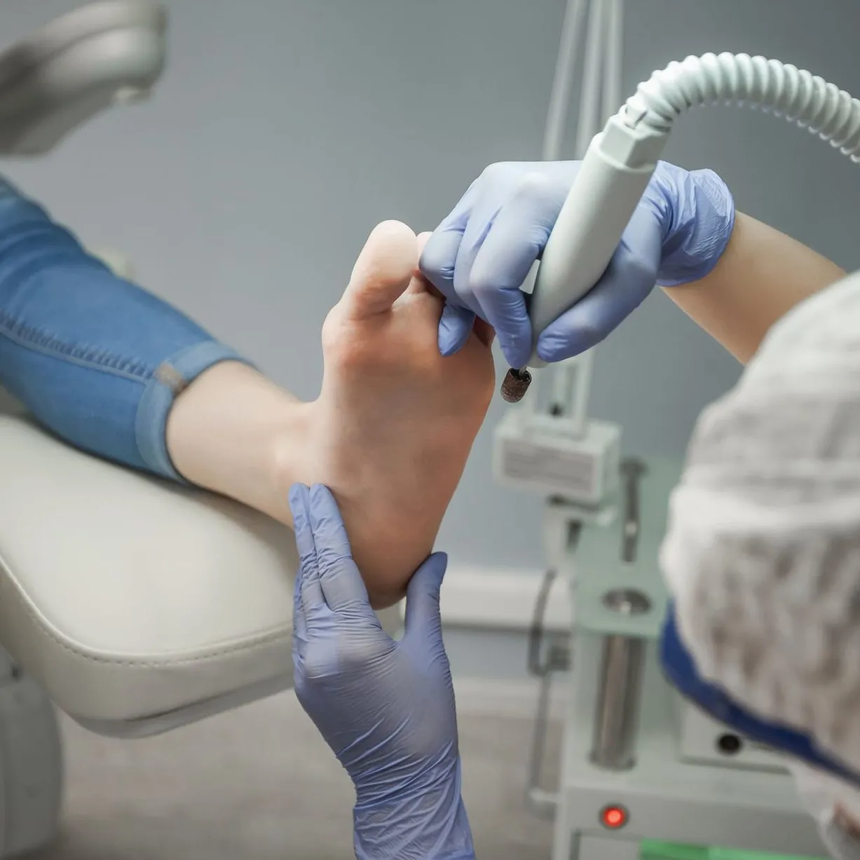 Logo L'Essenza Manicure e Nail Art