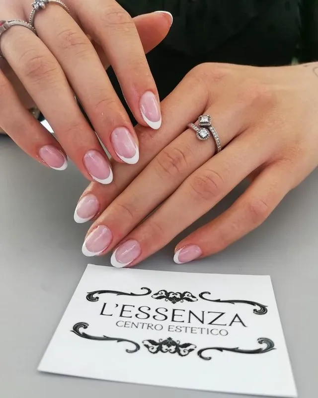 Ricostruzione unghie